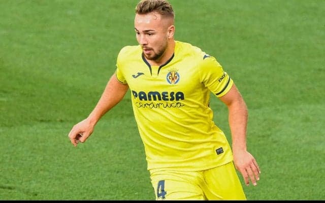 久保のライバルの一人であるオンティベロスが岡崎ウエスカにレンタル