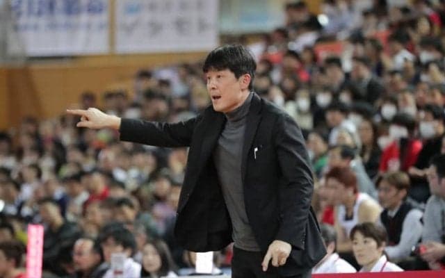 【 #B飛躍の5年目へ 】大阪エヴェッサ・天日謙作HC「リバウンドとアップテンポを強調したバスケットをしたい」