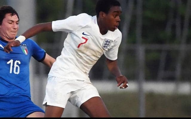 ドルトムントがシティの逸材を確保！16歳FWバイノー＝ギッテンを獲得