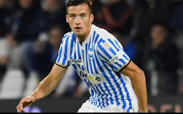 アタランタDFレカ、昇格観クロトーネに買取OP付きレンタル