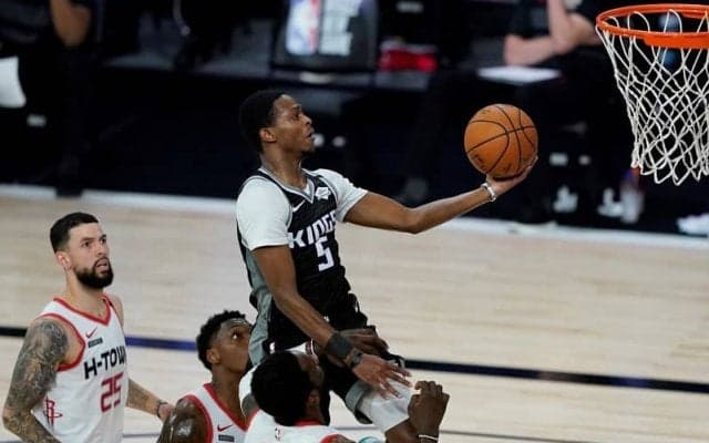 今季終了後にマックス額で延長契約を狙うディアロン・フォックス、新GMの評価とは？