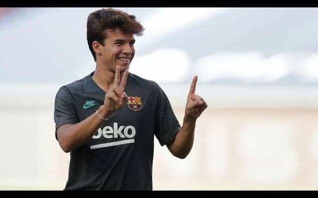 懸念されるリキ・プッチのプレー時間減少...監督クーマンが助言