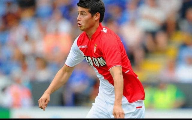 モナコ時代のハメス・ロドリゲス　相手全員を騙すアイデアFK【ビューティフル・フリーキック】