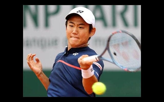  西岡良仁 全仏OP初戦突破 