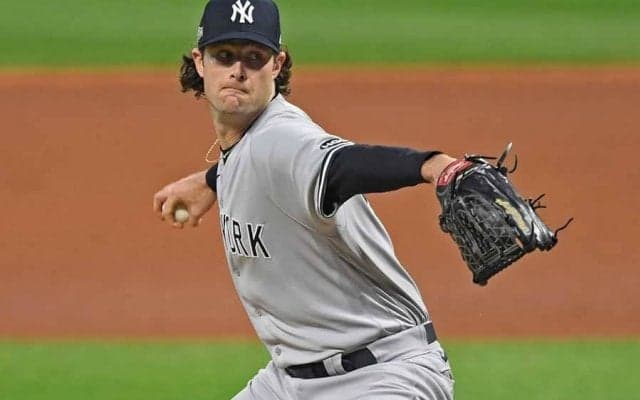 【MLB】ド真ん中で豪快空振り　ヤ軍エースの“唸る159km”に米興奮「打つのは至難の業」
