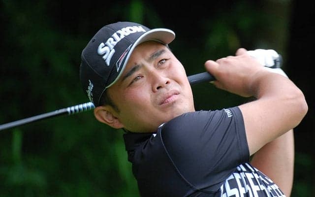 ライン出しは右肩と右胸で！北村晃一のスイングイメージ