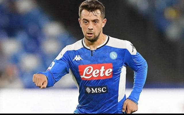 フランクフルト、ナポリから元ドイツ代表MFアミン・ユネスを獲得!