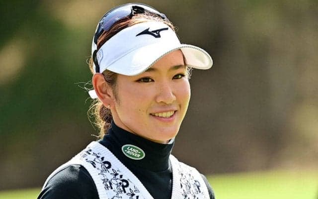 原英莉花、圧勝のメジャー初V　小祝と「痺れる」優勝争いに「体がブルっちゃう感じ」