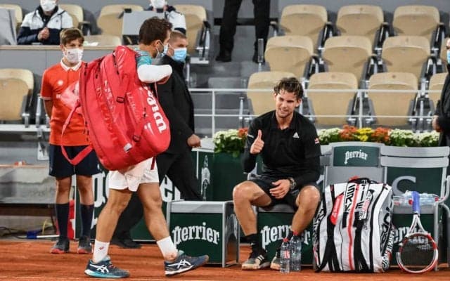 苦しんだティーム「彼のドロップショットは別の惑星から来たようなもの」。ガストンを絶賛