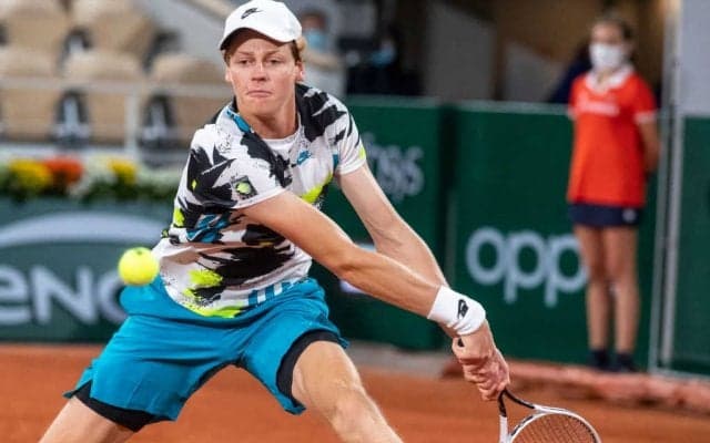 全仏OP初出場でベスト8進出の19歳。次戦ナダルと「最高のテニスをしなければならない」