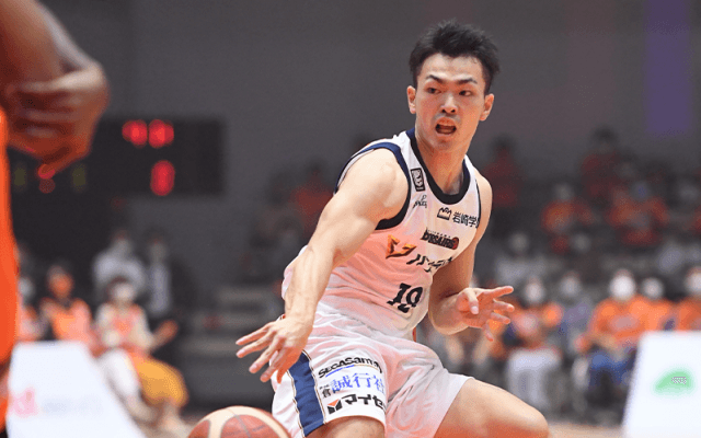 第2Qで抜け出した横浜ビー・コルセアーズ、新潟アルビレックスBBを下し開幕戦白星発進