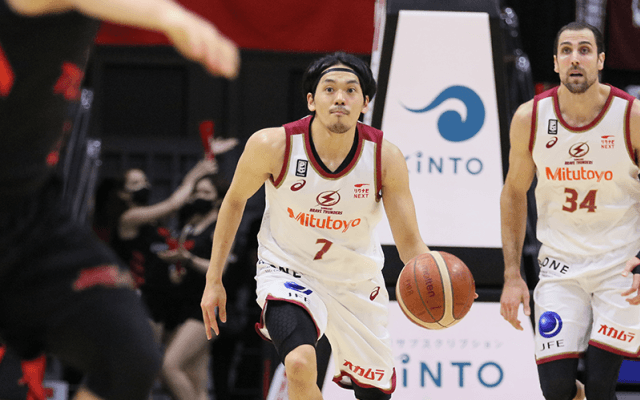 川崎ブレイブサンダースが第1戦のリベンジ、敵地でアルバルク東京に競り勝つ