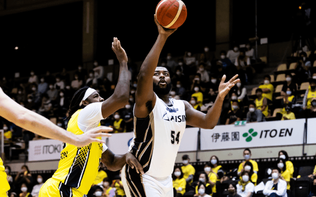 シーホース三河が敵地での開幕戦を制す、残り25秒にダバンテ・ガードナーが“決勝弾”