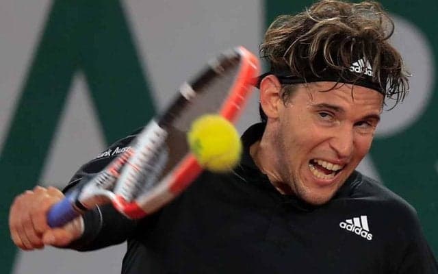 世界3位が華麗な足技　フルセット大激戦中の超絶テクニックに海外驚愕「凄いスキル」