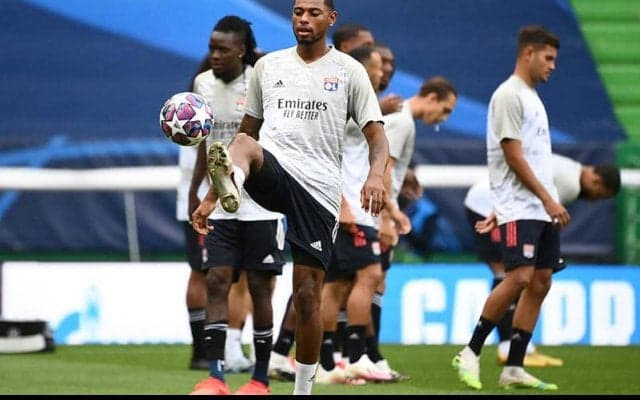 リヨンのU-21仏代表主将アデレード、ニースに買取OP付きレンタル