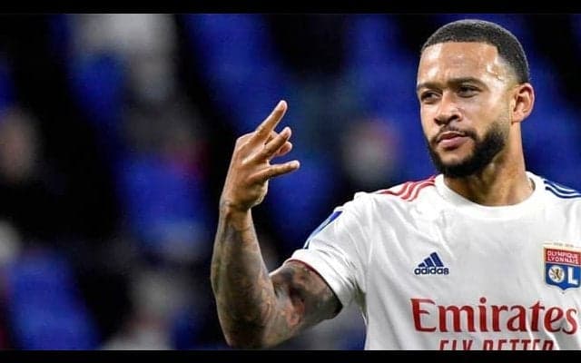 バルサ 獲得失敗のデパイ、移籍市場終了前にリヨンは値下げ