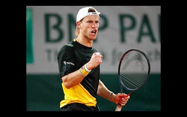  5時間の死闘制しティーム撃破 