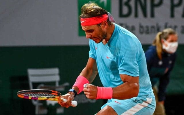 ナダルが序盤苦戦もベスト4進出。19歳シンネルとの異例の深夜マッチ制す