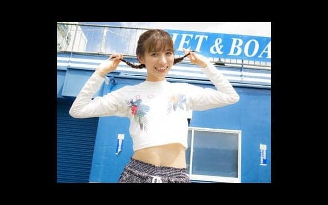 ほのか、ついに空を舞う。フライボードでカモメの気持ちを実感!?