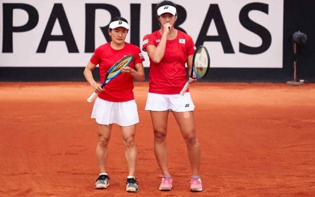 青山／柴原ペア 全仏OPダブルスでベスト4ならず。試合序盤は完封される