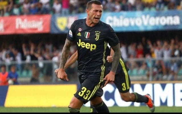 9本のパス回しから最後はベルナルデスキ！ユベントスが見せた完璧な崩しからの劇的AT弾【チーム・ゴールズ】