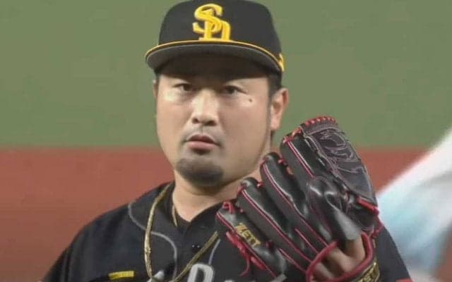 2連続申告敬遠で決死の満塁策…鷹救援陣にファン「心臓が止まりそうに…」