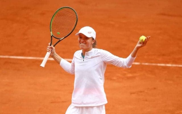 ノーシードで全仏OP決勝進出の19歳「自分でもビックリ」。全豪女王ケニンと激突へ