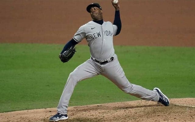 【MLB 地区S】ヤンキース、守護神チャップマンの痛恨被弾でPO敗退　田中将大は無念の終戦