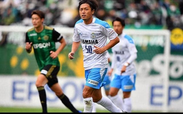 遠藤保仁デビューの磐田は松本とドローで辛くも連敗ストップ…2位福岡が10連勝＆首位徳島がダービーで愛媛に完勝リベンジ《J2》