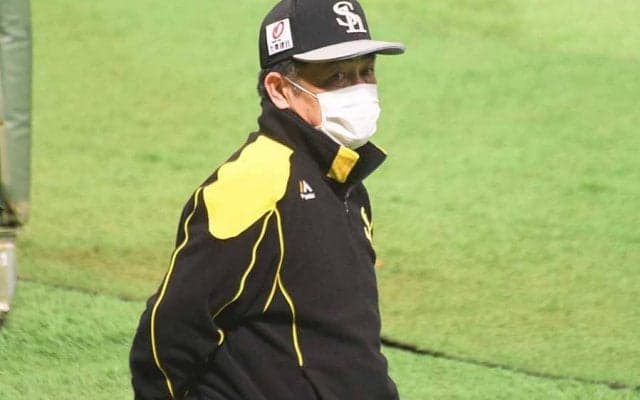 鷹・工藤監督「6回がキモと」　1イニングに3投手の執念継投でロッテ戦初勝ち越し