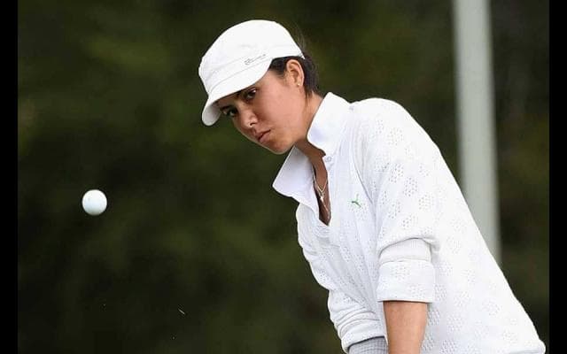 跳ねるボールを完璧ミート　美女プロのドライバーショットに米驚愕「素晴らしすぎる」