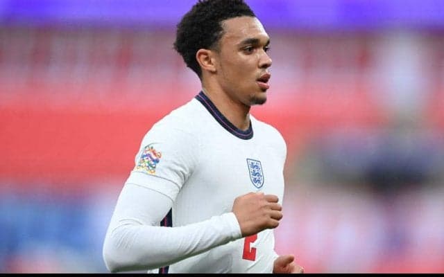 ベルギー戦で右WB出場のアレクサンダー＝アーノルド、イングランド代表OBは疑問