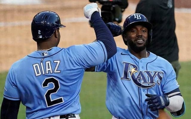 【MLB 優勝決定S】レイズが1点差逃げ切り先勝！　スネル5回1失点＆ズニーノV打、筒香は出番なし