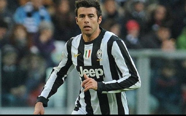 自陣ボックスから敵陣中央まで圧巻の単独ドリブル！バルザーリが見せた“ボックス・トゥ・ボックス”アシスト【ベスト・アシスト】