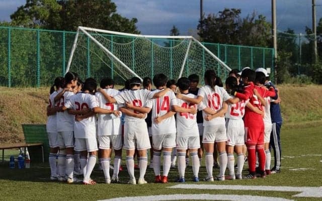 [女子サッカー]攻撃的サッカーで武蔵丘短大に４発快勝