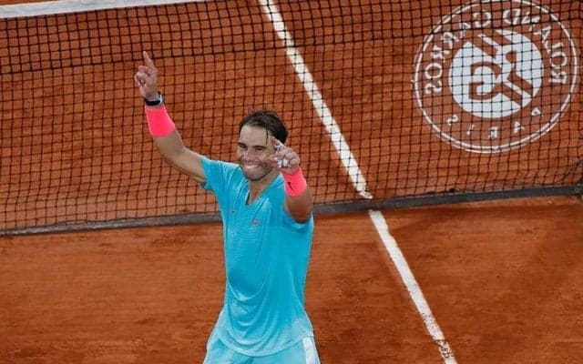 ナダル、1億円腕時計＆トロフィー公開　パリの撮影に反響「手首から目が離せない」