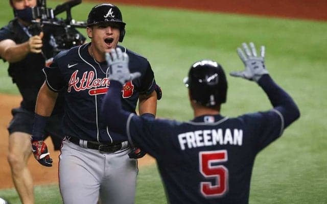 【MLB 優勝決定S】ブレーブス、9回に一発攻勢でドジャースに先勝！　今季初の観客動員で球場に活気