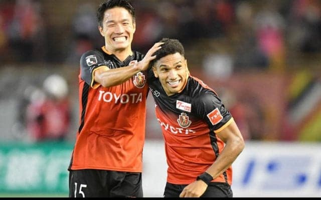 山﨑の今季リーグ戦初ゴール含む3発で名古屋が札幌に快勝!《J1》