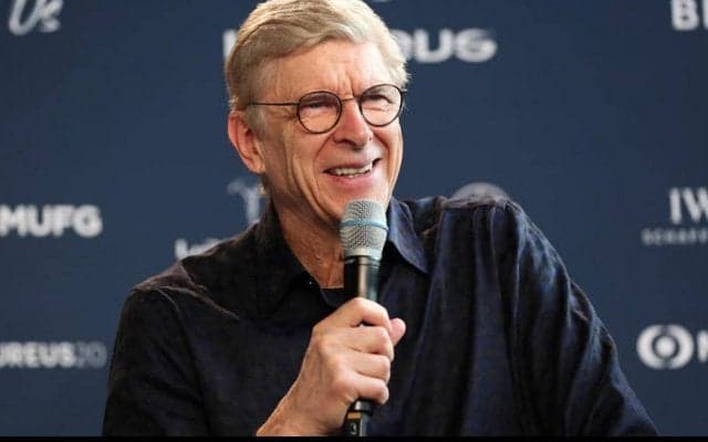 ヴェンゲル、スアレスへの“4000万1ポンド”オファーを反省　「馬鹿げていた…」