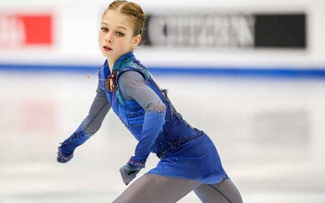 16歳トルソワ、女子未達の4Lo完璧　高速回転に海外驚愕「才能に溢れてる」「凄い！」