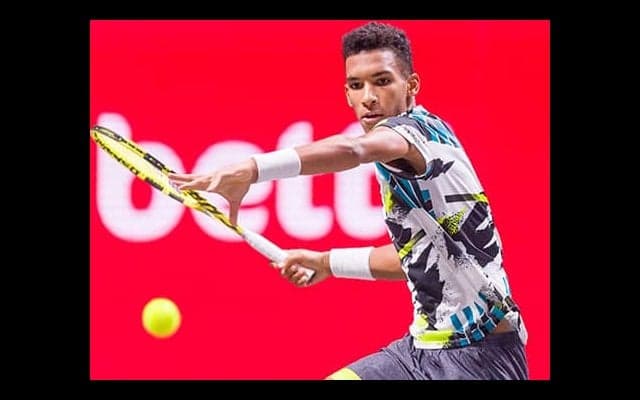  圧勝のオジェアリアシムが8強へ 