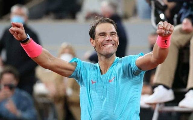 クレーキング・ナダルの、観客を熱狂させるスーパープレーランキング