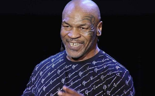 54歳タイソン、完成目前“ムキムキボディー”が凄い　汗滴る姿に海外驚愕「ビーストだ」