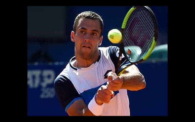  快勝でベスト4進出1番乗り 