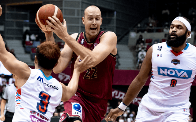 川崎ブレイブサンダースが5連勝、広島ドラゴンフライズとの接戦を制す…ファジーカスが34得点をマーク