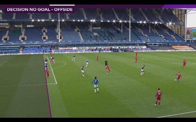 セスクがマージーサイドで起こったマネの“ミリオンオフサイド”に喰いつく