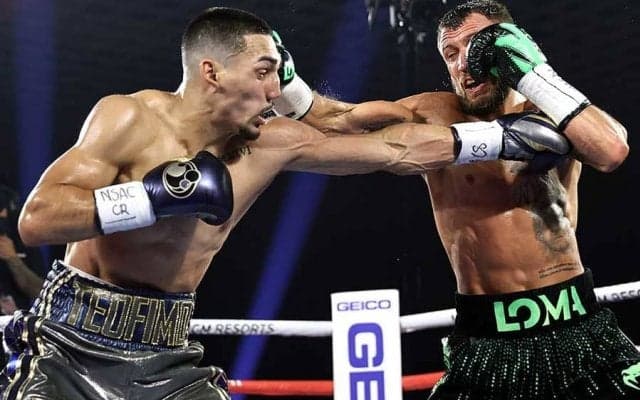 23歳ロペスが史上5人目の4団体統一　3-0大差判定でロマチェンコ撃破の番狂わせ