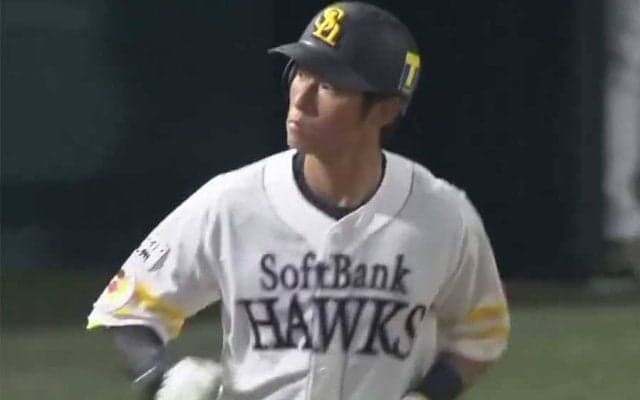 「天文学的確率」「初めて見た」　鷹上林の“ポールてっぺん直撃弾”にファン驚愕