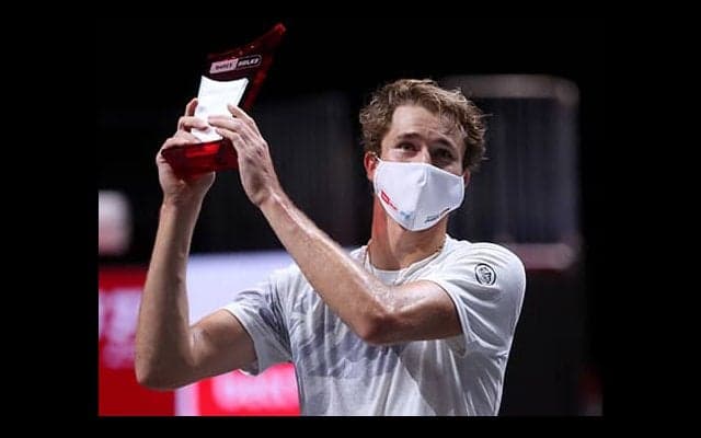  ズベレフ今季初V 20歳を称賛 