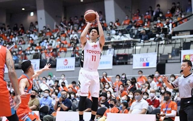 アルバルク東京で2季目の開幕を迎えた須田侑太郎「自分のやるべきことはわかっています」